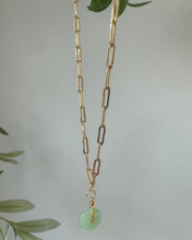 Load image into Gallery viewer, Jade Donut Necklace
